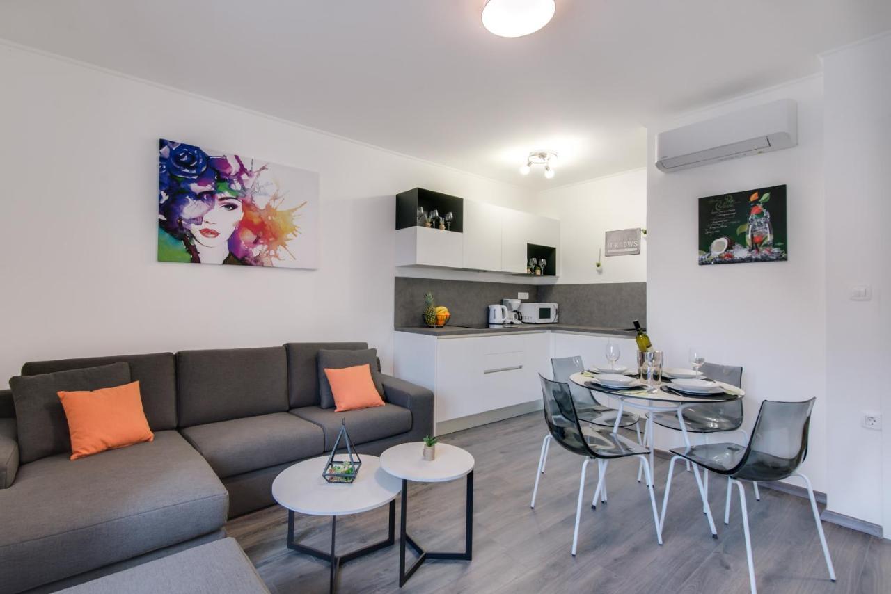 Apartments Sherri Rijeka Exterior photo